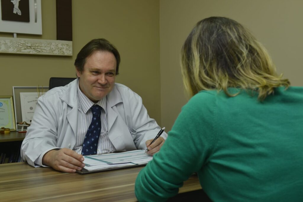 foto1-dr-jose-roberto-lambert-clinica-fertilizacao-in-vitro-fiv-santo-andre-sp